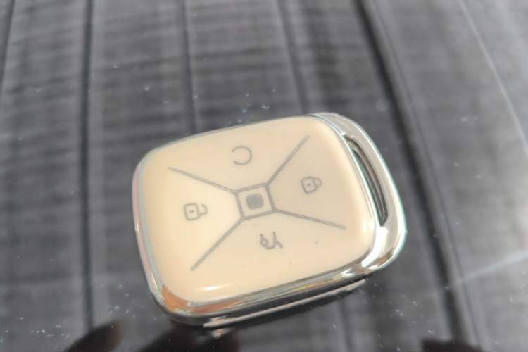 Used ARCFOX T1 2025 Model 425 PLUS Vehicle Key