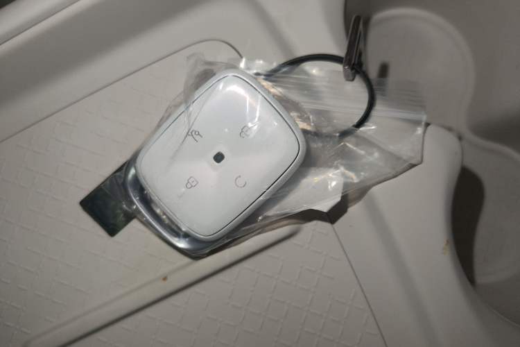 Used ARCFOX T1 2025 Model 425 PRO Vehicle Key