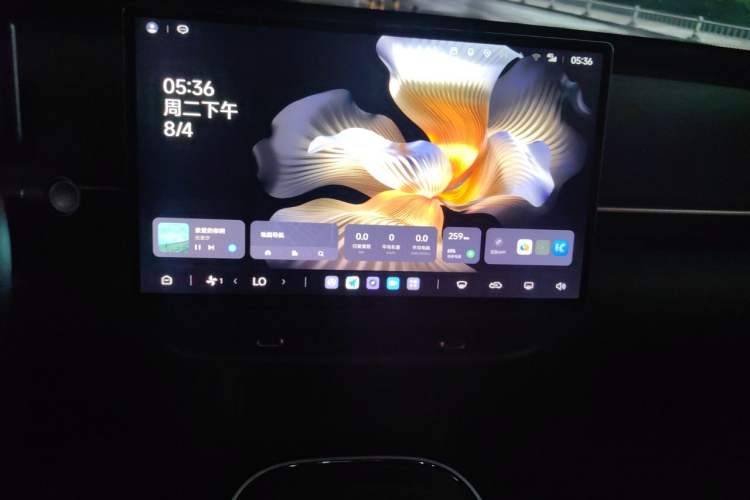 Used ARCFOX T1 2025 Model 425 PLUS Audio And AC Panel
