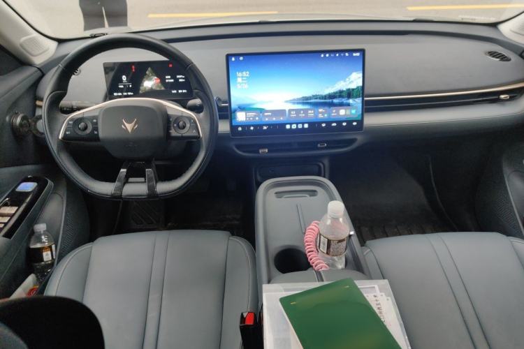 Used ARCFOX T1 2025 Model 320 PRO Center Console