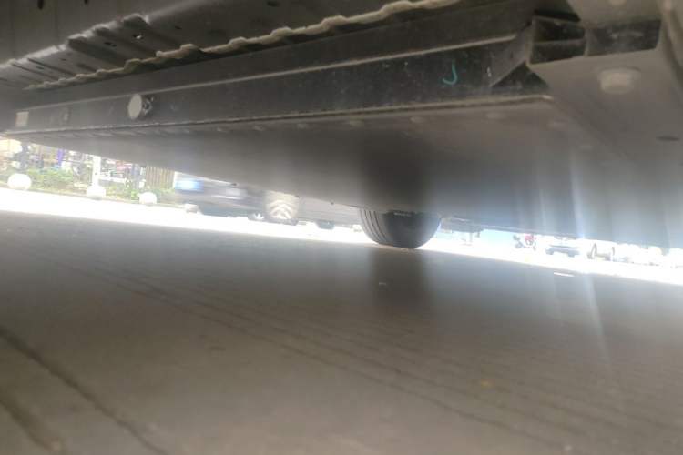 Used ARCFOX T1 2025 Model 425 PRO Chassis Front Left