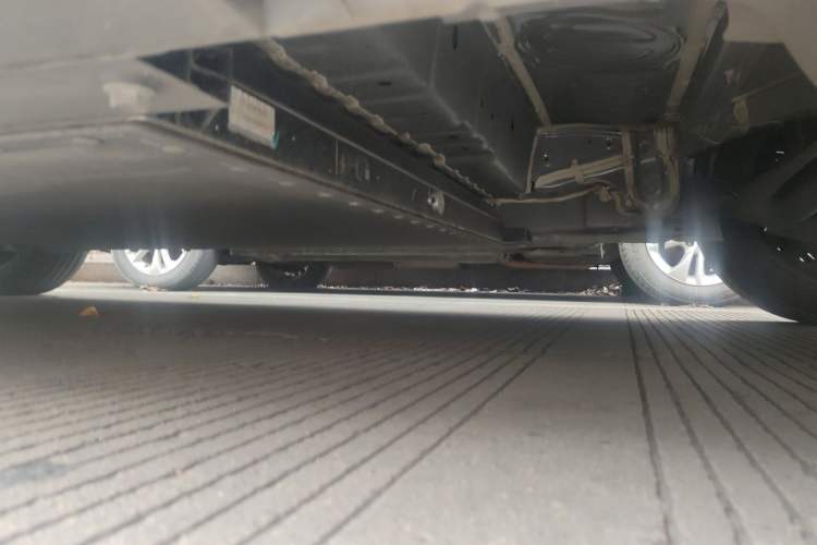 Used ARCFOX T1 2025 Model 425 PRO Chassis Front Right