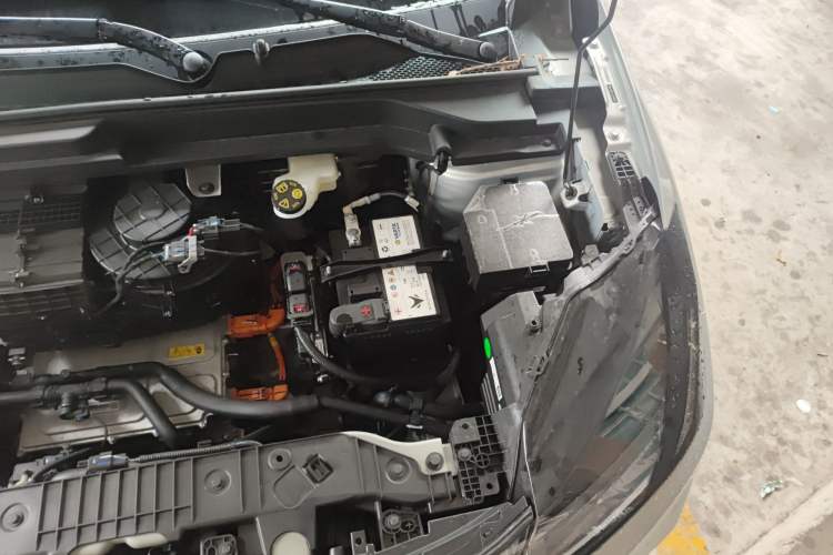 Used ARCFOX T1 2025 Model 425 PRO Engine Bay Left