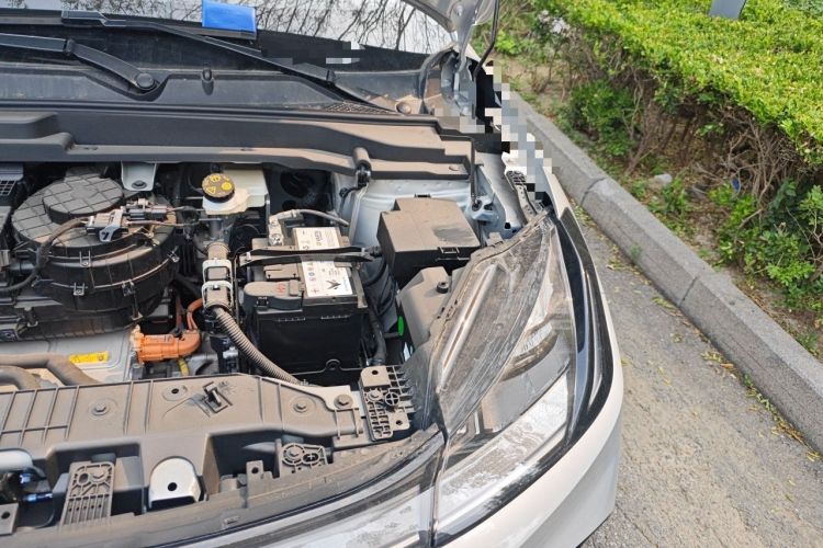 Used ARCFOX T1 2025 Model 425 PRO Engine Bay Left