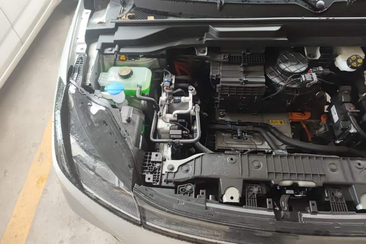 Used ARCFOX T1 2025 Model 425 PRO Engine Bay Right