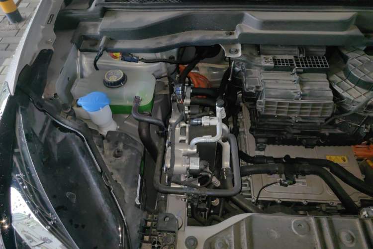 Used ARCFOX T1 2025 Model 425 PLUS Engine Bay Right