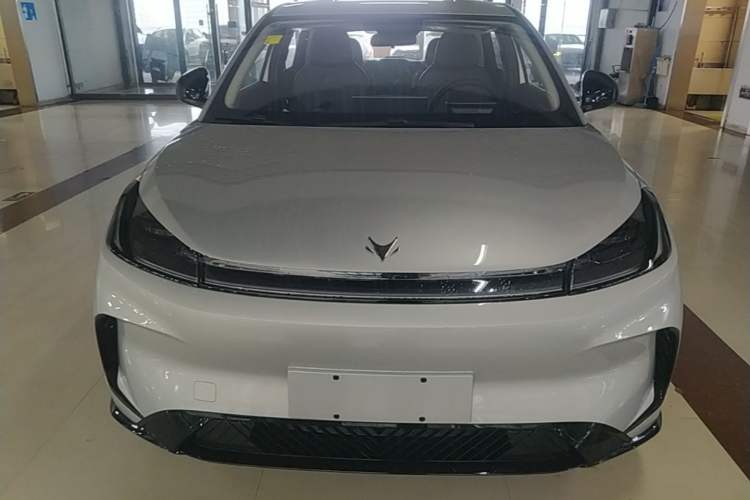Used ARCFOX T1 2025 Model 320 PRO Front