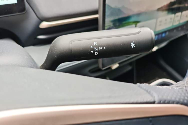 Used ARCFOX T1 2025 Model 425 PRO Gear Lever