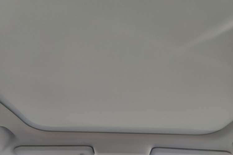 Used ARCFOX T1 2025 Model 425 PLUS Headliner