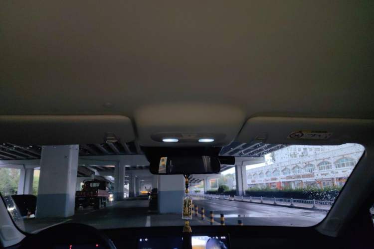 Used ARCFOX T1 2025 Model 425 PLUS Headliner