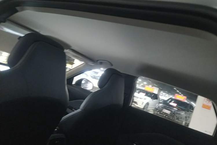 Used ARCFOX T1 2025 Model 320 PRO Headliner