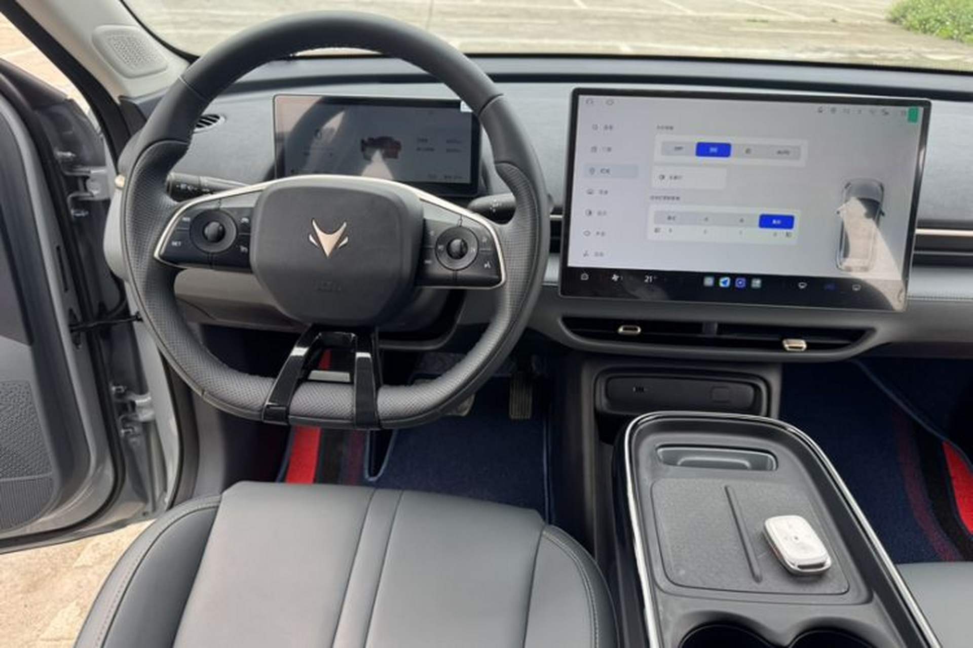 Used ARCFOX T1 2025 Model 320 PRO Interior 7