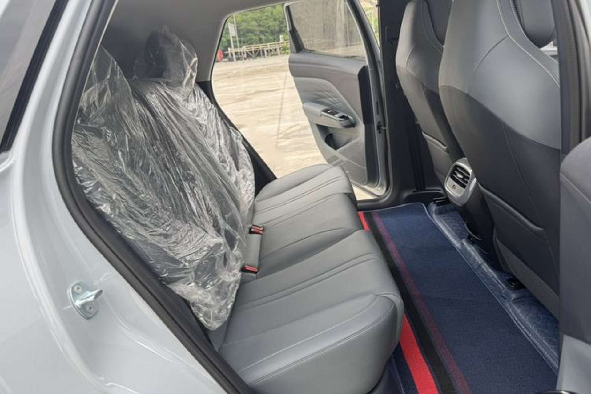 Used ARCFOX T1 2025 Model 320 PRO Interior 9