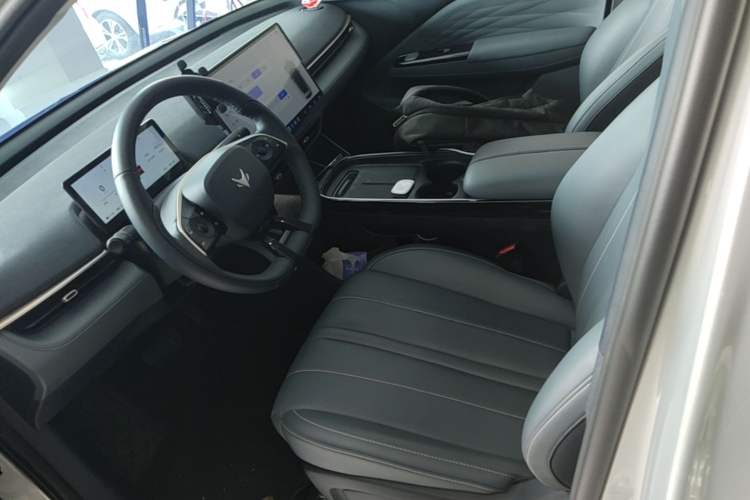 Used ARCFOX T1 2025 Model 425 PRO Left Front Seat