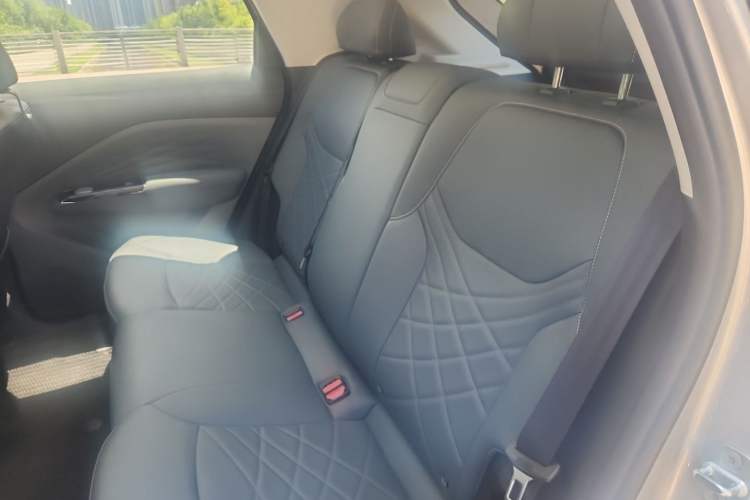 Used ARCFOX T1 2025 Model 425 PLUS Left Rear Seat