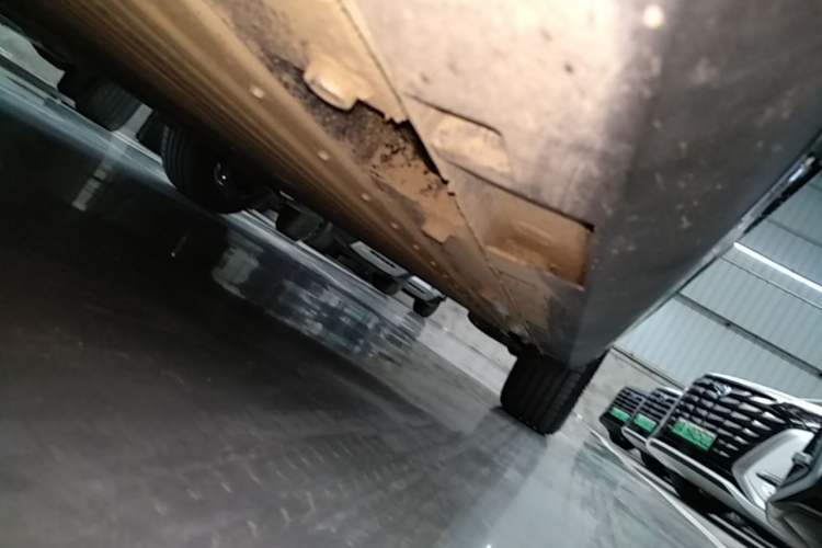 Used ARCFOX T1 2025 Model 425 PLUS Left Side Sill