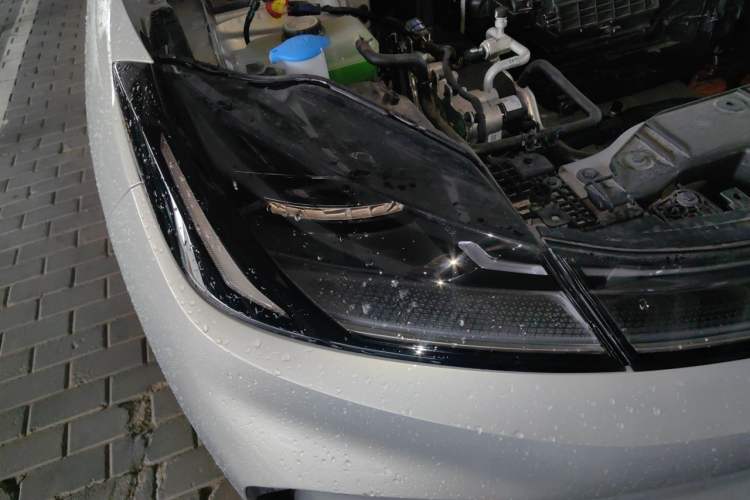 Used ARCFOX T1 2025 Model 425 PLUS Right Front Headlight