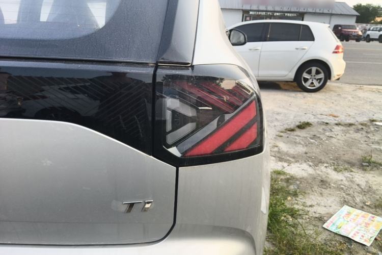 Used ARCFOX T1 2025 Model 425 PRO Right Rear Taillight