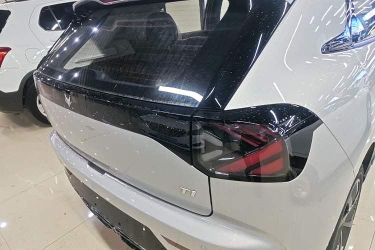Used ARCFOX T1 2025 Model 320 PRO Right Rear Taillight