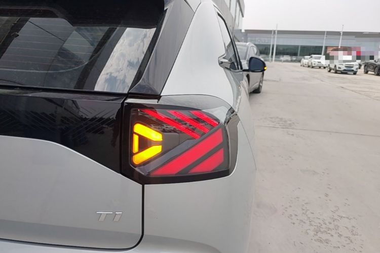 Used ARCFOX T1 2025 Model 425 PRO Right Rear Taillight