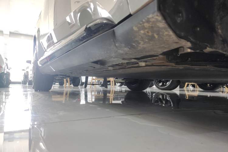 Used ARCFOX T1 2025 Model 425 PRO Right Side Sill