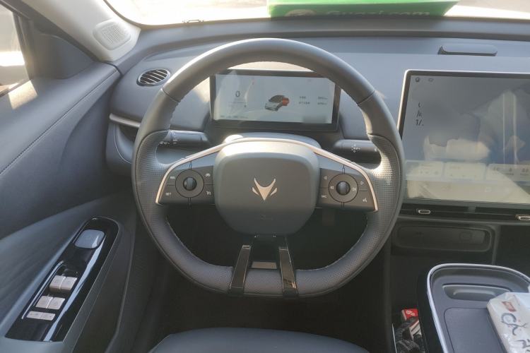 Used ARCFOX T1 2025 Model 425 PLUS Steering Wheel