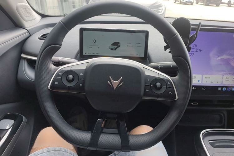 Used ARCFOX T1 2025 Model 425 PRO Steering Wheel