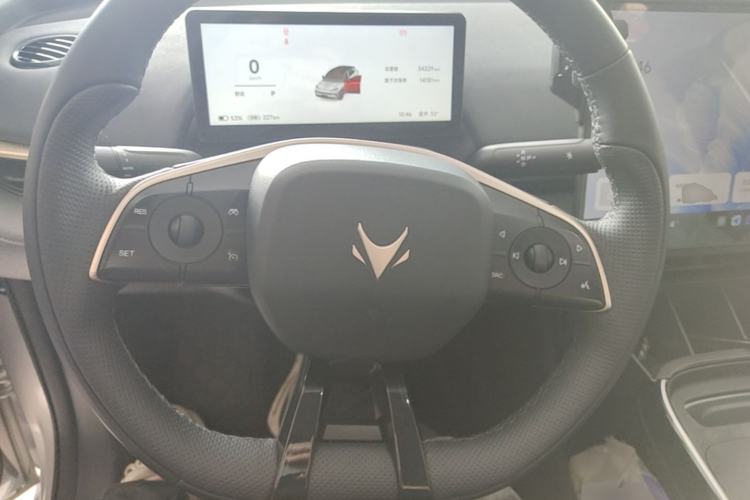 Used ARCFOX T1 2025 Model 425 PRO Steering Wheel
