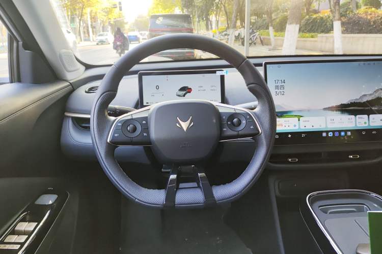 Used ARCFOX T1 2025 Model 425 PRO Steering Wheel