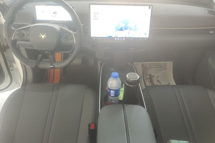 Used ARCFOX T1 2025 Model 320 PRO Center Console