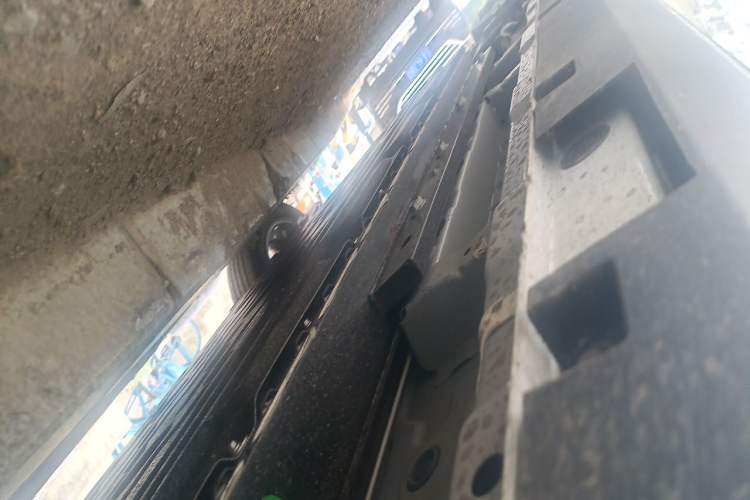 Used ARCFOX T1 2025 Model 320 PRO Chassis Front Right
