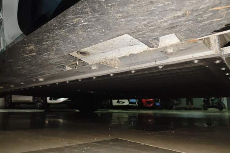 Used ARCFOX T1 2025 Model 425 PRO Chassis Front Right
