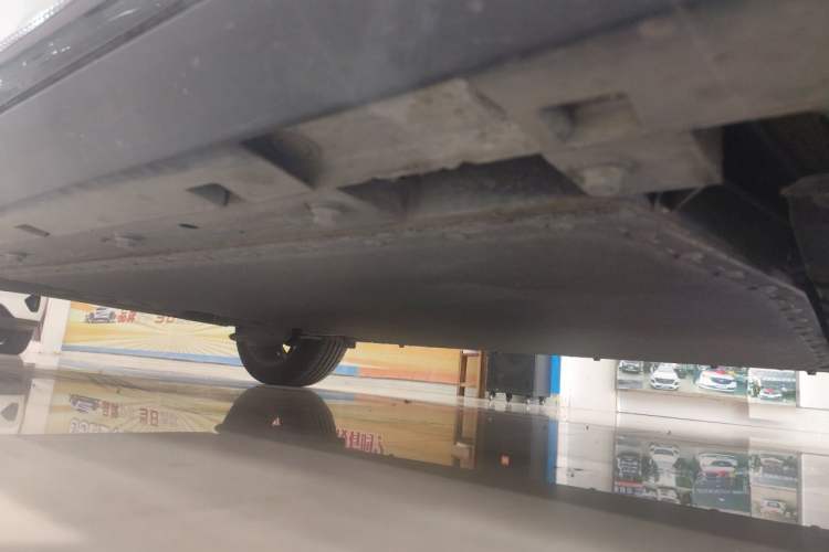 Used ARCFOX T1 2025 Model 425 PLUS Chassis Front Right