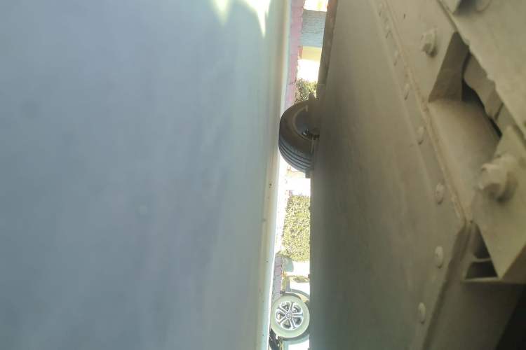 Used ARCFOX T1 2025 Model 425 PLUS Chassis Front Right