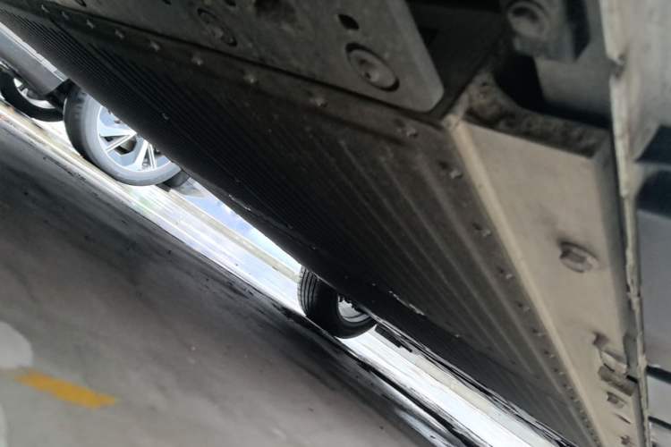 Used ARCFOX T1 2025 Model 425 MAX Chassis Rear Right