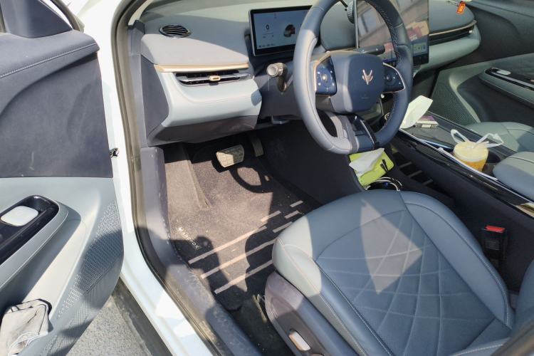Used ARCFOX T1 2025 Model 425 PLUS Driver Seat
