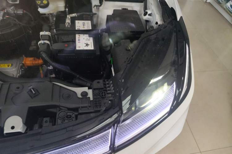 Used ARCFOX T1 2025 Model 425 PLUS Engine Bay Left