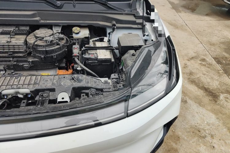 Used ARCFOX T1 2025 Model 425 PRO Engine Bay Left