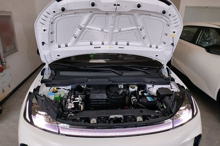 Used ARCFOX T1 2025 Model 425 PRO Engine Bay
