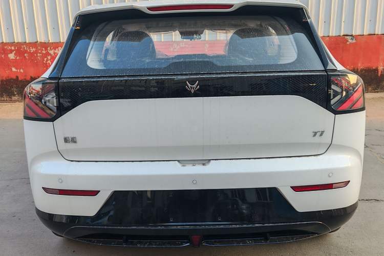 Used ARCFOX T1 2025 Model 425 PRO Exterior 3