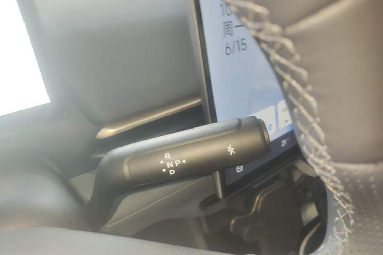 Used ARCFOX T1 2025 Model 320 PRO Gear Lever