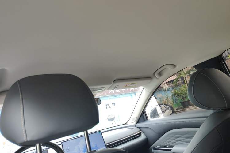 Used ARCFOX T1 2025 Model 425 PRO Headliner