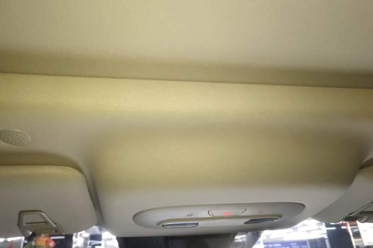 Used ARCFOX T1 2025 Model 425 PLUS Headliner