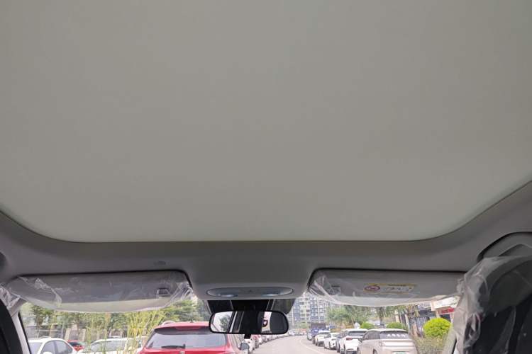 Used ARCFOX T1 2025 Model 425 PLUS Headliner