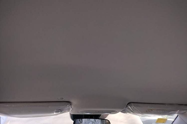 Used ARCFOX T1 2025 Model 320 PRO Headliner
