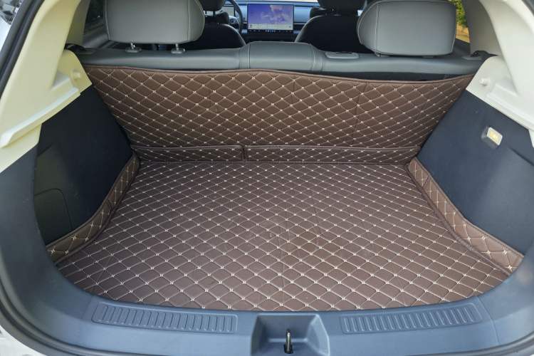 Used ARCFOX T1 2025 Model 425 PRO Interior 9