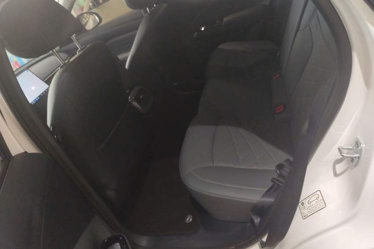 Used ARCFOX T1 2025 Model 425 PLUS Left Rear Seat