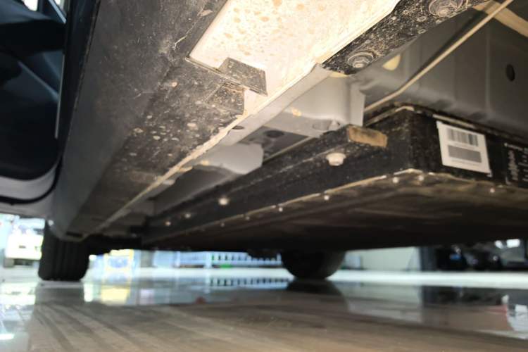 Used ARCFOX T1 2025 Model 320 PRO Left Side Sill