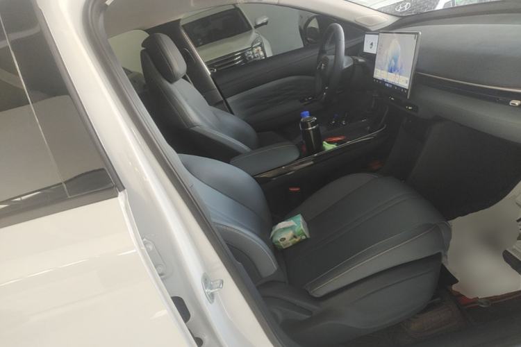 Used ARCFOX T1 2025 Model 320 PRO Right Front Seat