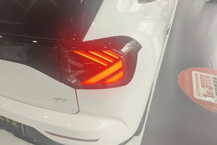 Used ARCFOX T1 2025 Model 425 PRO Right Rear Taillight